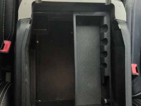 Used 2019 Ford F150 Lariat RWD image 26
