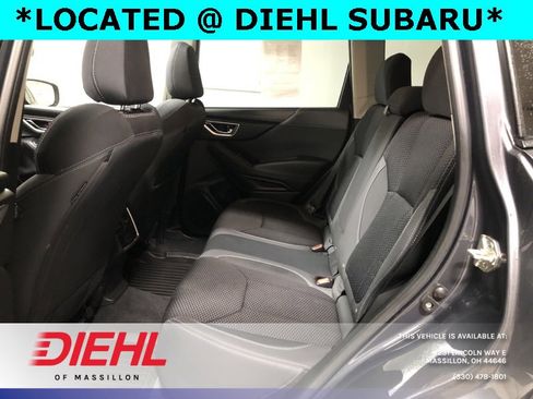 Used 2020 Subaru Forester Premium image 15