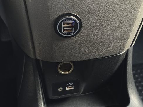 Used 2020 Nissan NV200 S w/ Back Door Glass Package FWD image 23
