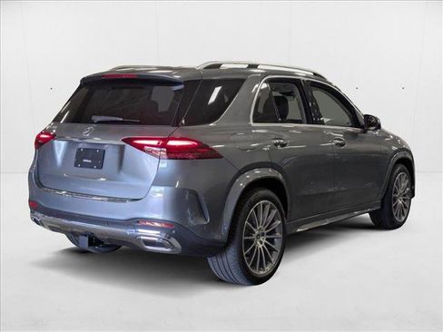 New 2025 Mercedes-Benz GLE 350 4MATIC image 2