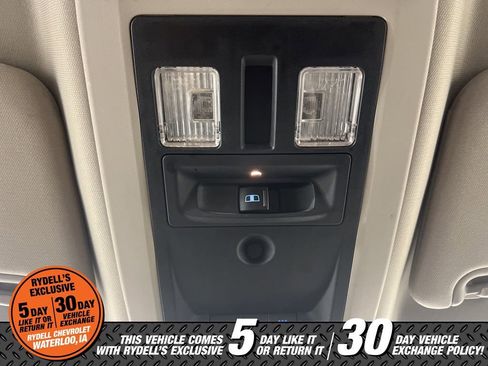 Used 2016 RAM 1500 Laramie w/ Convenience Group image 37