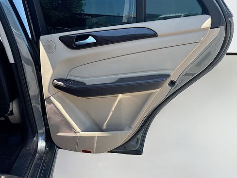 Used 2018 Mercedes-Benz GLE 350 image 19