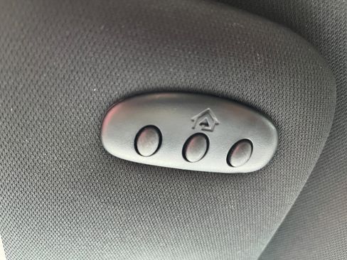 Certified 2020 Ford Edge Titanium w/ Equipment Group 301A image 23