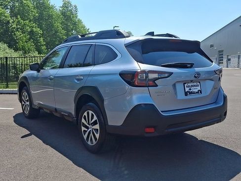 Certified 2024 Subaru Outback Premium AWD/4WD image 5