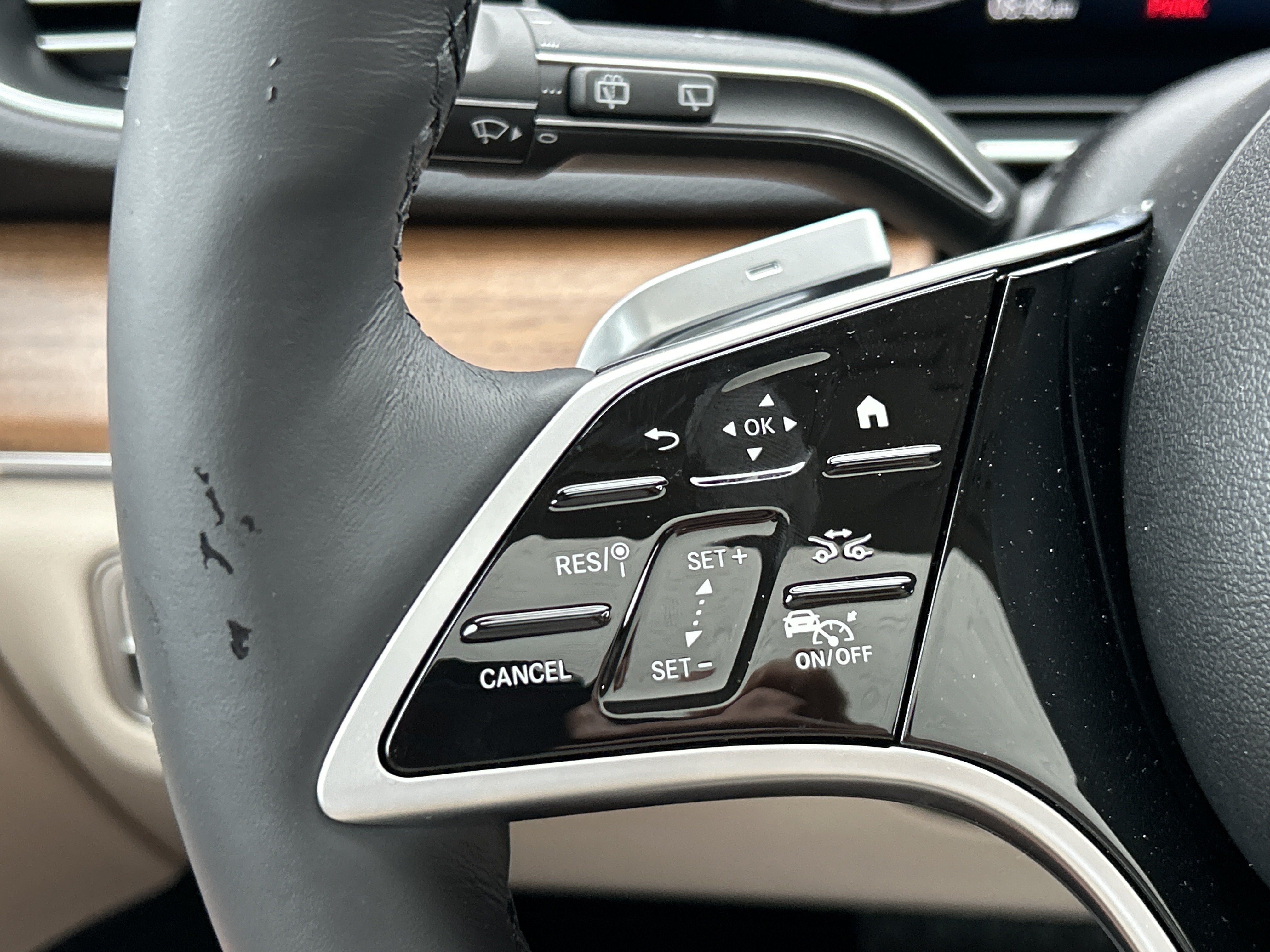 New 2026 Mercedes-Benz GLE 450 4MATIC image 24