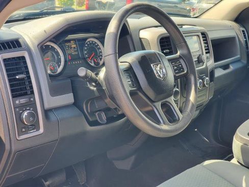 Used 2018 RAM 1500 Express AWD/4WD image 6