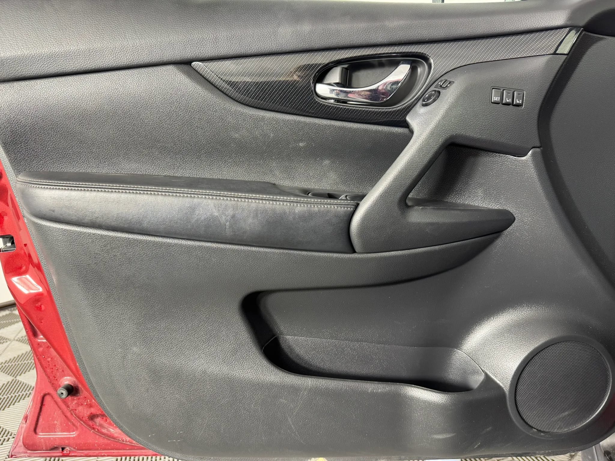 Used 2020 Nissan Rogue SL w/ Premium Package AWD/4WD image 39