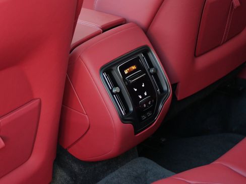 New 2026 Aston Martin DBX 707 image 20