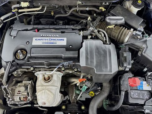 Used 2013 Honda Accord LX image 37