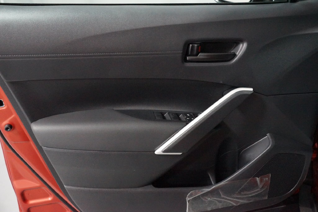 New 2026 Toyota Corolla Cross LE FWD image 29