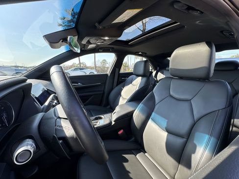 Used 2024 Cadillac CT4 Luxury w/ Sun And Sound Package image 28