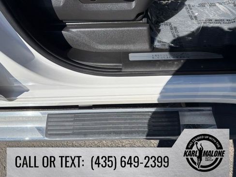 Used 2023 Chevrolet Silverado 1500 High Country w/ Technology Package image 39