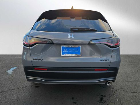 New 2026 Honda HR-V Sport image 4