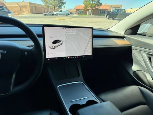 Used 2021 Tesla Model 3 Standard Range Plus RWD image 20