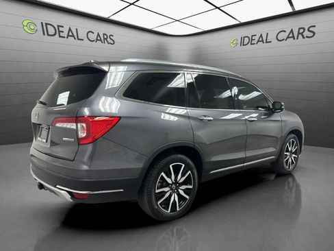 Used 2019 Honda Pilot Touring image 5