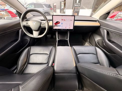 Used 2020 Tesla Model 3 Standard Range Plus image 23