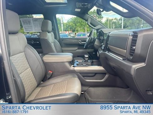 Used 2024 Chevrolet Silverado 1500 ZR2 w/ Technology Package AWD/4WD image 36