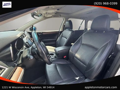 Used 2019 Subaru Outback 2.5i Limited AWD/4WD image 22