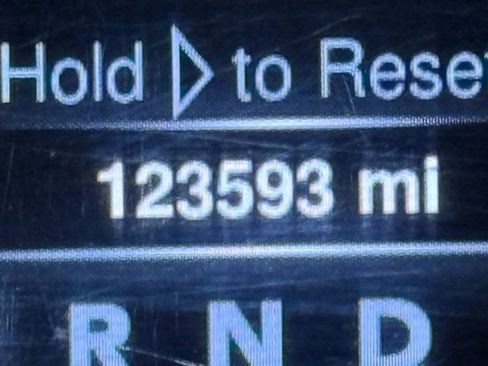 Used 2016 RAM 2500 Laramie w/ Snow Chief Group image 25