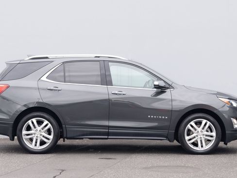 Used 2020 Chevrolet Equinox Premier AWD/4WD image 28