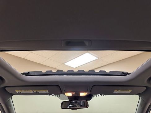 Used 2017 Honda CR-V EX-L image 19