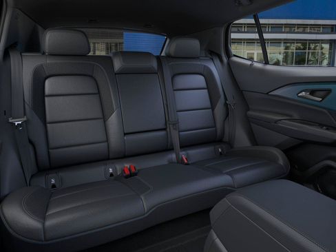 New 2026 Chevrolet Equinox EV LT FWD image 17