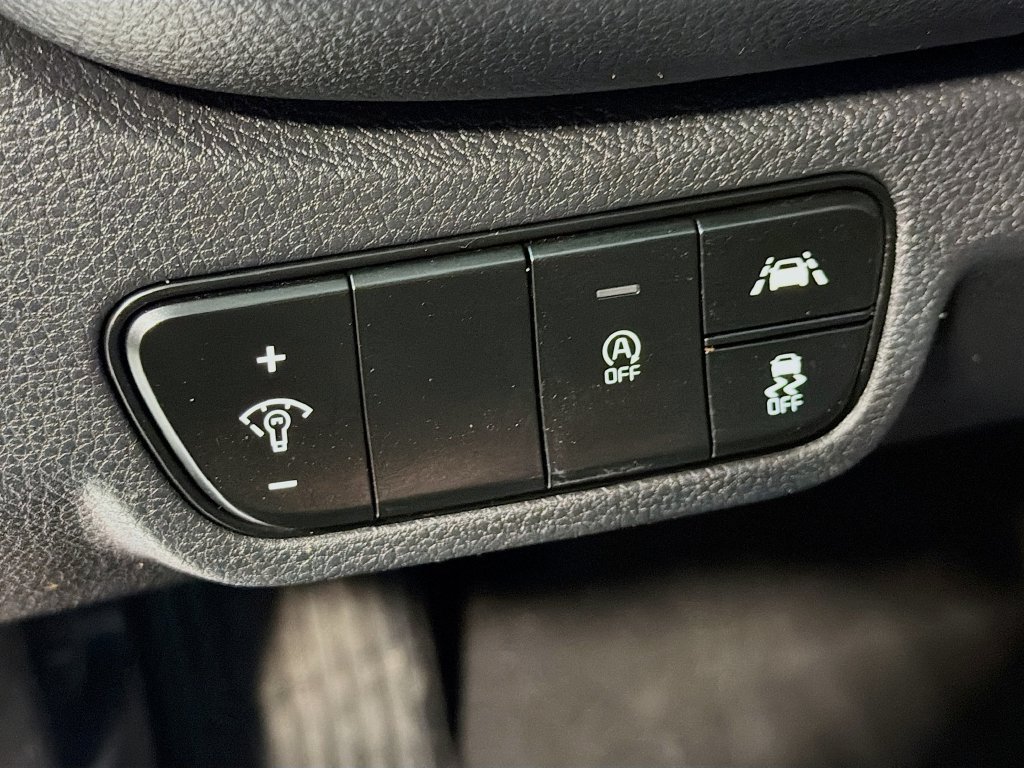 Used 2021 Kia Seltos S AWD/4WD image 12