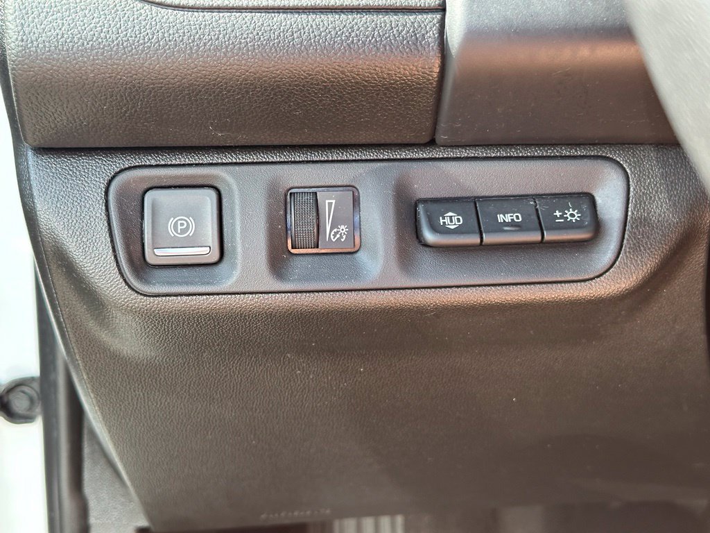 Used 2021 GMC Acadia Denali FWD image 35
