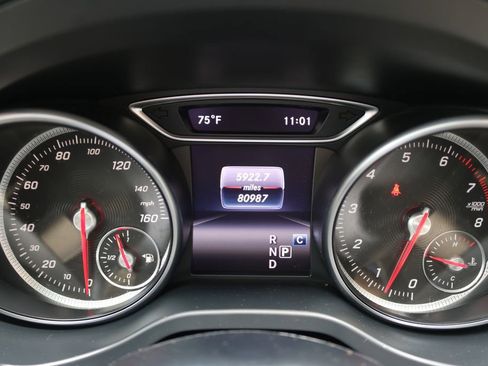 Used 2019 Mercedes-Benz CLA 250 image 25