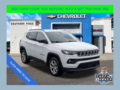 Used 2024 Jeep Compass Latitude image 1