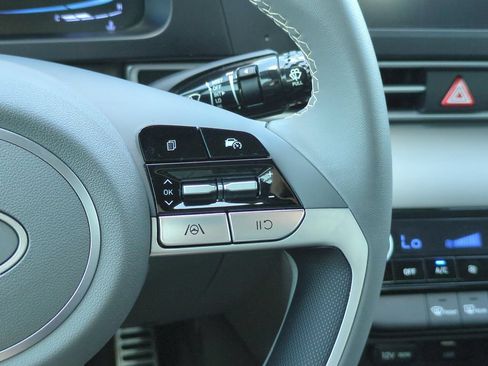 Certified 2026 Hyundai Elantra Sport FWD image 18