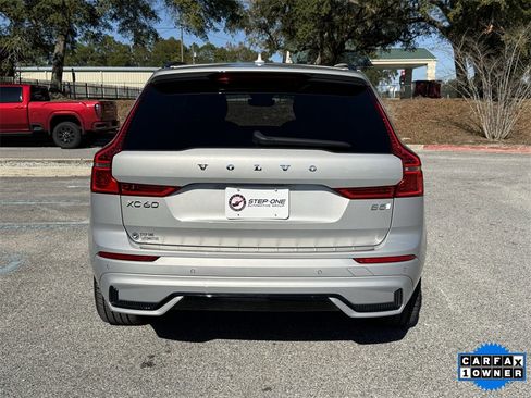 Used 2023 Volvo XC60 B5 Ultimate w/ Protection Package Premier image 6
