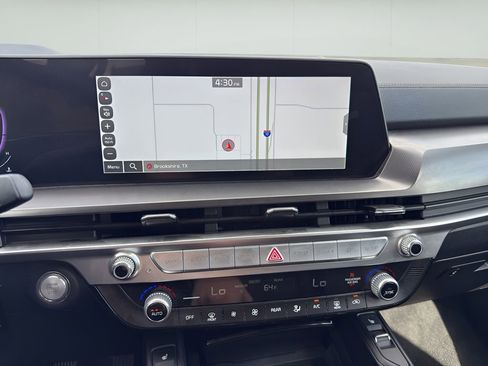 Used 2025 Kia Telluride S image 15