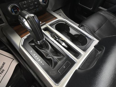Used 2016 Ford F150 Lariat w/ Equipment Group 502A Luxury AWD/4WD image 31