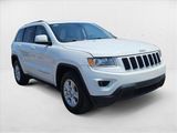 Used 2016 Jeep Grand Cherokee Laredo w/ Quick Order Package 23E image 3