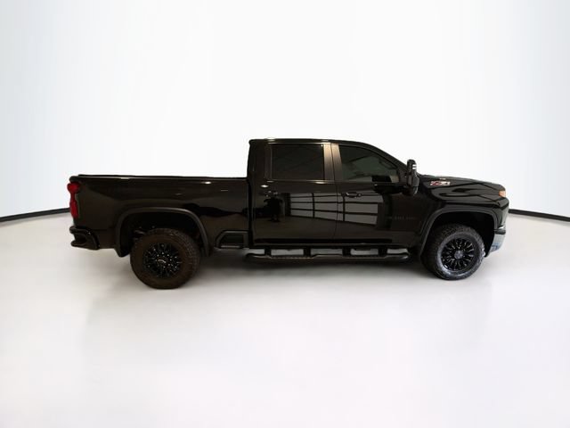 Used 2023 Chevrolet Silverado 3500 LTZ w/ LTZ Plus Package AWD/4WD image 8