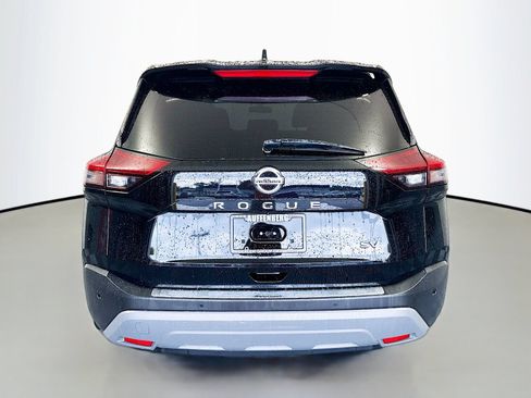 Used 2021 Nissan Rogue SV FWD image 6
