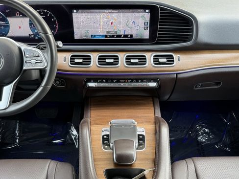 Used 2020 Mercedes-Benz GLE 350 4MATIC w/ AMG Line Exterior image 27