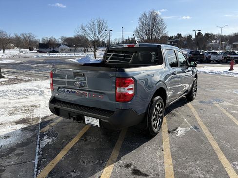 Used 2024 Ford Maverick Lariat image 6