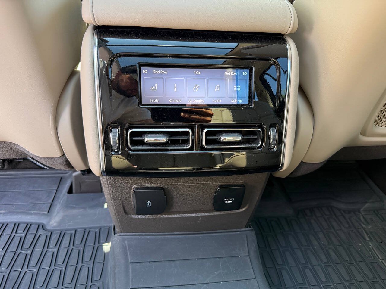 Used 2024 Lincoln Aviator Reserve w/ Equipment Group 201A AWD/4WD image 13