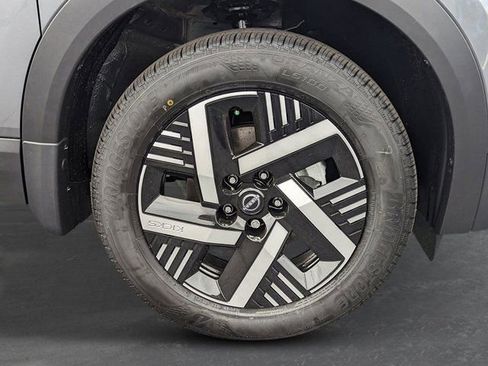 New 2026 Nissan Kicks SV w/ SV Premium Package image 10