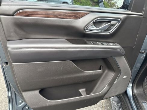 Used 2021 Chevrolet Tahoe Z71 AWD/4WD image 16