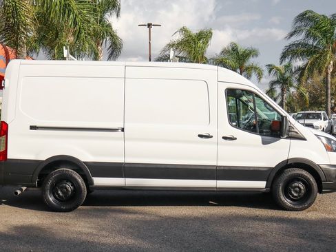 Used 2021 Ford Transit 250 Medium Roof image 11