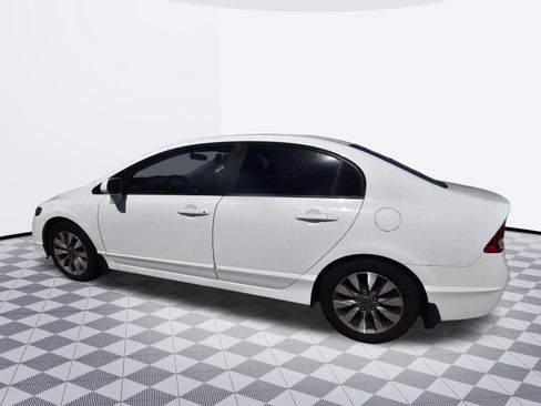 Used 2010 Honda Civic EX-L image 6