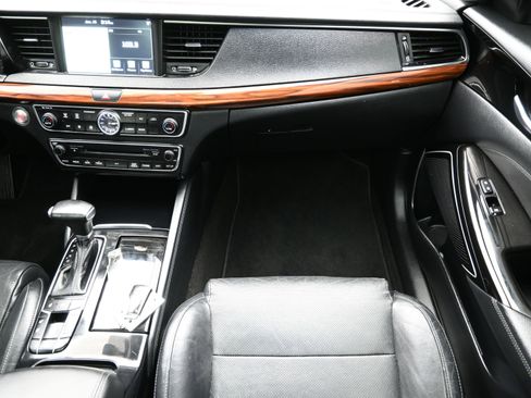 Used 2018 Kia Cadenza Technology image 38