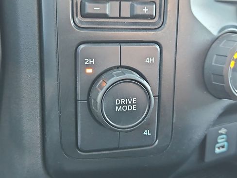 Used 2023 Ford F250 XLT image 22