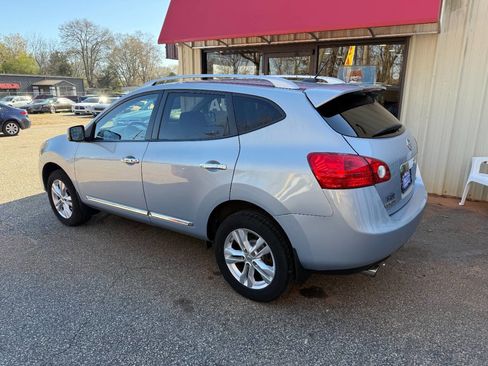 Used 2013 Nissan Rogue SV image 6