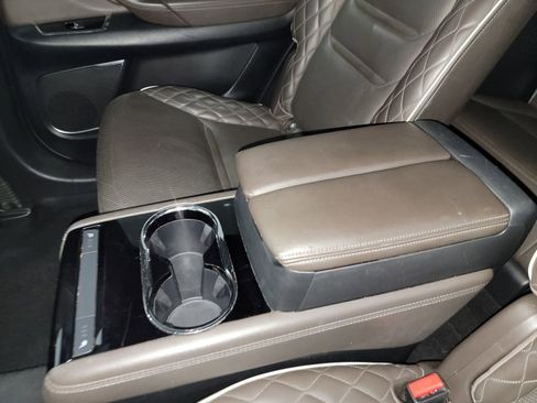 Used 2022 MAZDA CX-9 Signature image 35