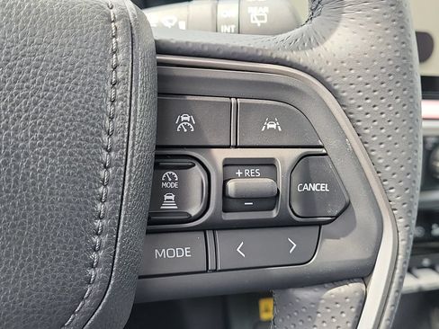 New 2026 Toyota 4Runner Limited AWD/4WD image 10