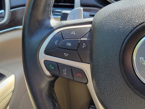 Used 2014 Jeep Grand Cherokee Limited AWD/4WD image 15